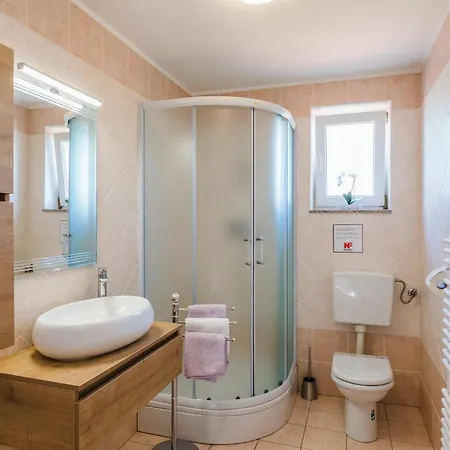 Holiday home Novi Novi Vinodolski